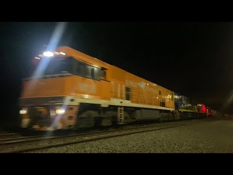 4MP5 Pacific National freight with NR30 (GS) NR83 NR75 (Ghan) 8121 at Gheringhap 27/3/2025