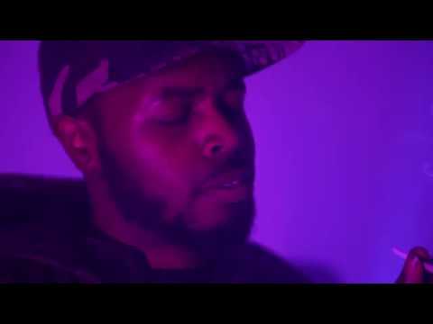 D RAY (Ray Mula) - I Cud Tell You Freestyle (UGLY HEAD TV)