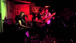 Joe Innes and The Cavalcade - Angels Hang Their Socks On The Moon, Euroheedfest 3