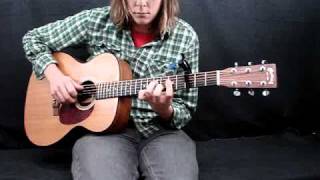 Video thumbnail for Martin 000-1R Acoustic Guitar-Gravity Music Gear-Demo Video-Mr Glasgow by Brad