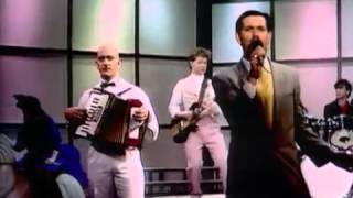 Modern Romance   Queen Of The Rapping Scene Nothing Ever Goes The Way You Plan)