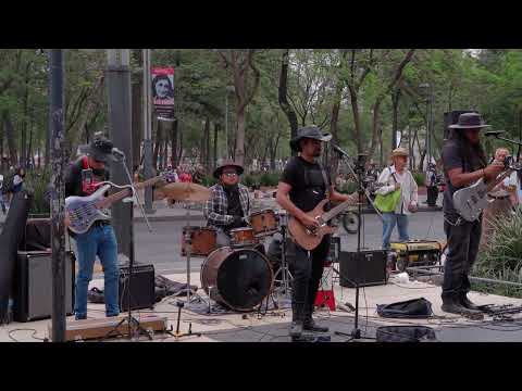 Street Jam - Last Train to London / Oh, Pretty Woman / La Grange / Perro Negro y Callejero