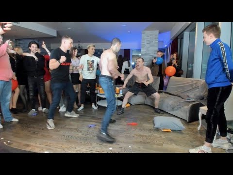 БОЙ Руки Базуки ПРОТИВ VJLink