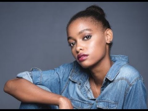 BLESNYA MINHER Model 2019 - Fashion Channel