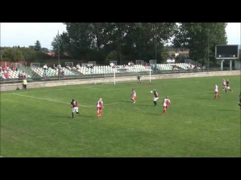 Iva Mocová - parádní gól v derby žen