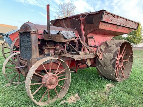 McCormick-Deering "Iron Mule" Self Propelled Dump Wagon - Turning a Farm Tractor Into a Dump Truck!