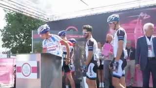 preview picture of video 'Giro d'Italia 2014 Collecchio-Savona - Presentazione squadra Androni'