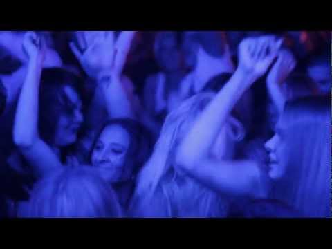 ★ The Bowler Bar - YOLANDA BE COOL ★