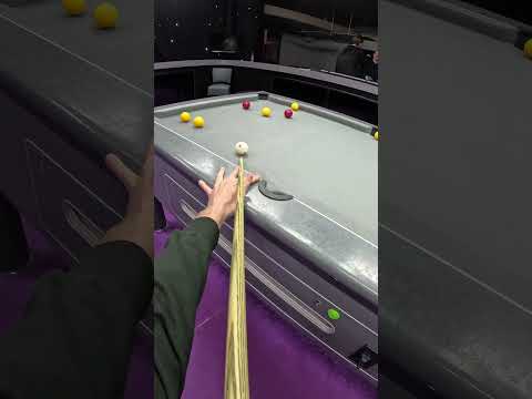 Can I beat a professional pool player in a single game of pool? #8ballpool #pool #skills #billiards