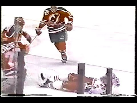 Scott Stevens levels Kris King