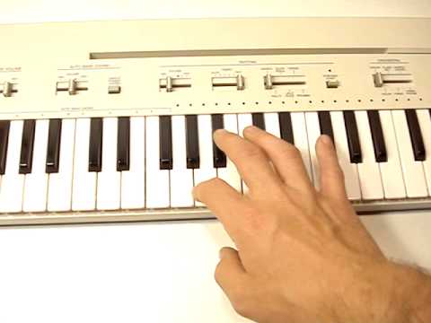 Yamaha PortaSound PC-50 1983 image 2