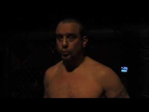 John Barlow vs Phil Robinson TC31