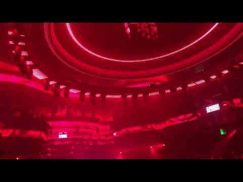 John O' Callaghan vs. Armin van Buuren - In and Out of a Raw Deal (AvB Mashup)