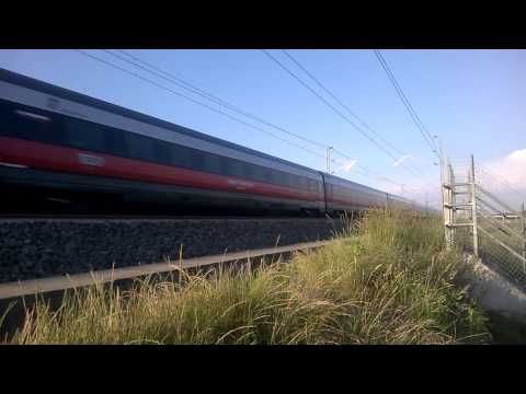 AV 35559 ripreso dalla massicciata a 300Km/h!!!!