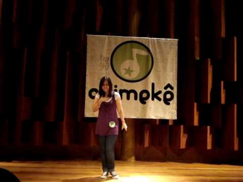 Mari cantando no Anime Dreams 2010