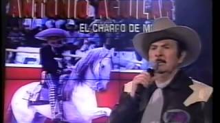 Antonio Aguilar - Por Esa Calle Vive