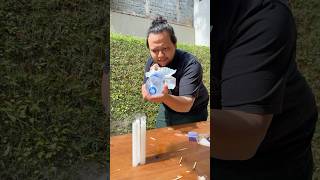 ESTÃO APAGANDO VELAS SÓ COM UMA GARRAFA