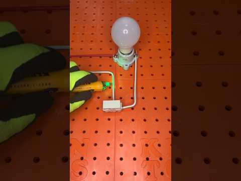 What happens if you connect the neutral where the current goes #electricians #electricity #tutorial