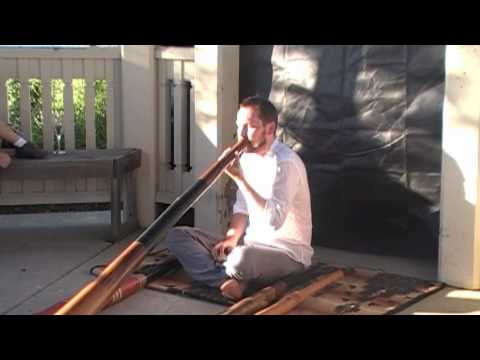 Ondrej Smeykal - Bladerunner, A Didjeridoo Master! 7/25/10