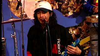 Damas Gratis - Alza las manos │ RETRO EN VIVO