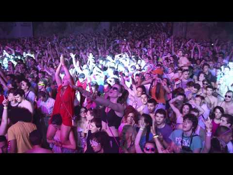 Fedde Le Grand - Autosave (LIVE) at EXIT Festival 2011