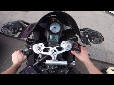 Testing a Ring Final Circuit - An Electricians Day in London | Thomas Nagy