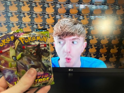 Live Wednesday Morning Opening Pokemon Packs!