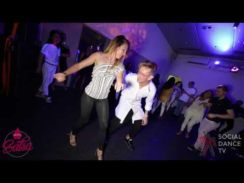 Jonatha Casarin & Anna Kejzar - Salsa Social Dancing | GRAZy Salsa Festival 2019 (Graz, Austria)