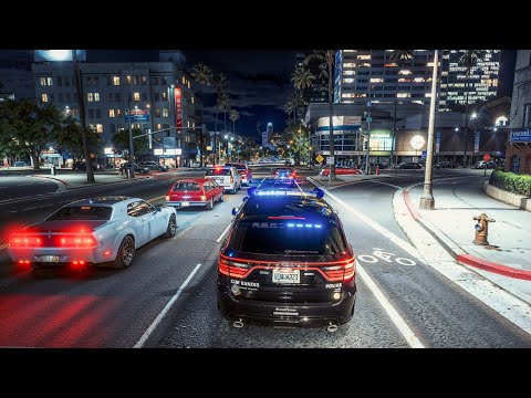 Playing GTA 5 as a City Cop | LSPDFR Realism Patrol 4K