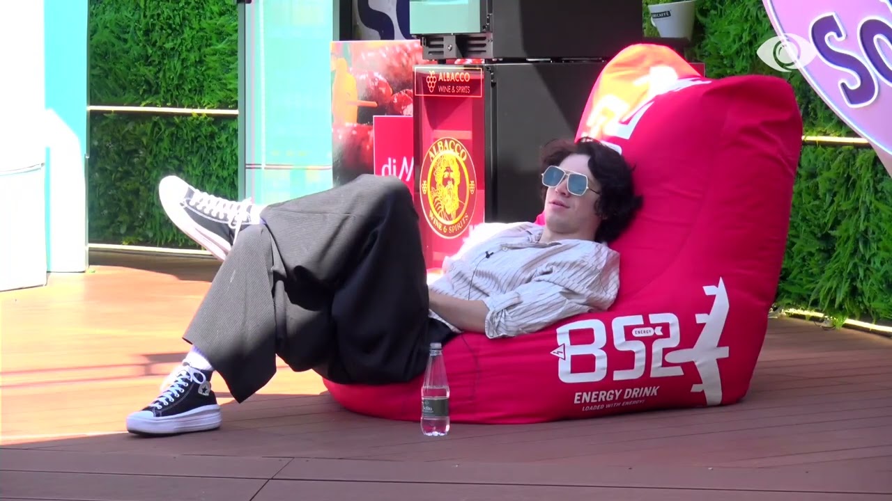 Dje nuk gënjyen sytë/ Debat mes Rogertit dhe Selin, banorja: Je njeriu më i keq