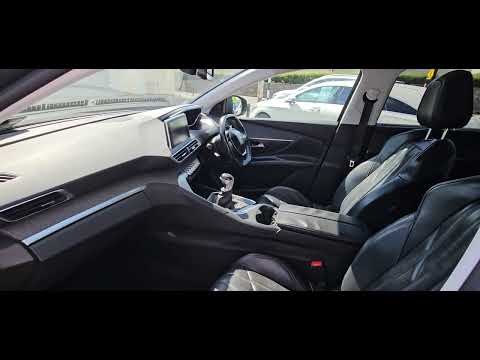 Peugeot 5008 ALLURE 1.2 130 6.2 4DR - 7 SEATER - Image 2