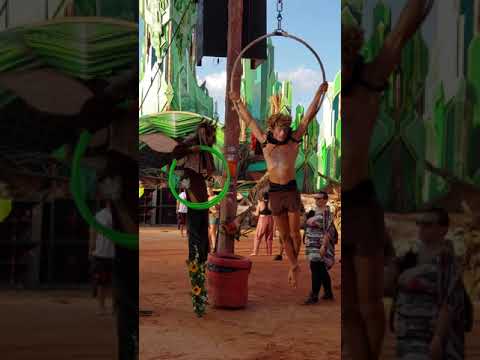 Mundo de Oz - Apresentação/intervenção Artística - 30/04/2019 - 16:24 - Set DJ Subverso