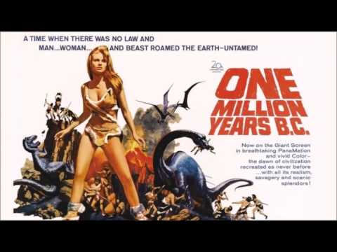 SI Swimsuit's Emily Ratajkowski Went As Raquel Welch In 'One Million B.C' For Halloween