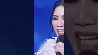 Download lagu Bunga Pengantin | Rita Sugiarto | HITS Klip Pendek #shorts #shortsvideo #shortsfeed #dangdut mp3