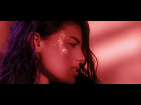 Песни наоборот Michelle Andrade - Музыка