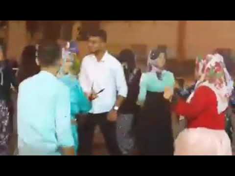 Müzisyen Özlem Ökten KONYANIN Hüyük İlçesinden Okan & Tülay Karabulut çiftinin düğünü