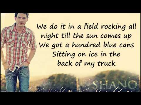Granger Smith - We Do It In A Field Lyrics