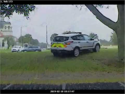 Florida Dude Takes Police On A Wild Car Chase Through Golf Course