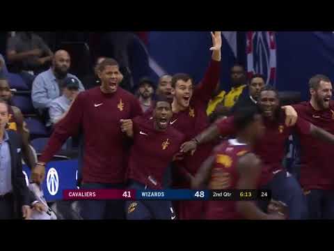 Jeff Green dunks on Mahinmi - Washington Wizards vs. Cleveland Cavaliers - Preseason - 08/10/2017
