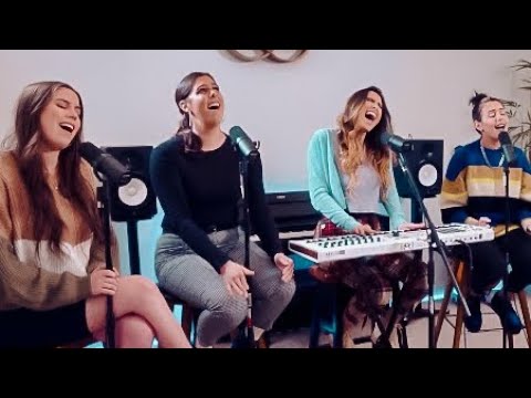 LEWIS CAPALDI MEDLEY - Someone You Loved, Before You Go, Bruises, Hold Me While You Wait