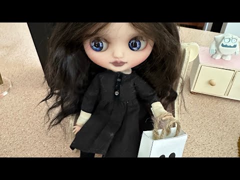 Dressing my Middie Blythe Wednesday