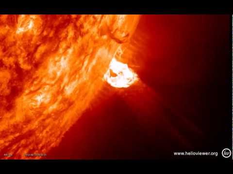 C1.4 class solar flare - NASA images of a beautiful eruption on AR 1539 (Aug 13, 2012) - Video Vax