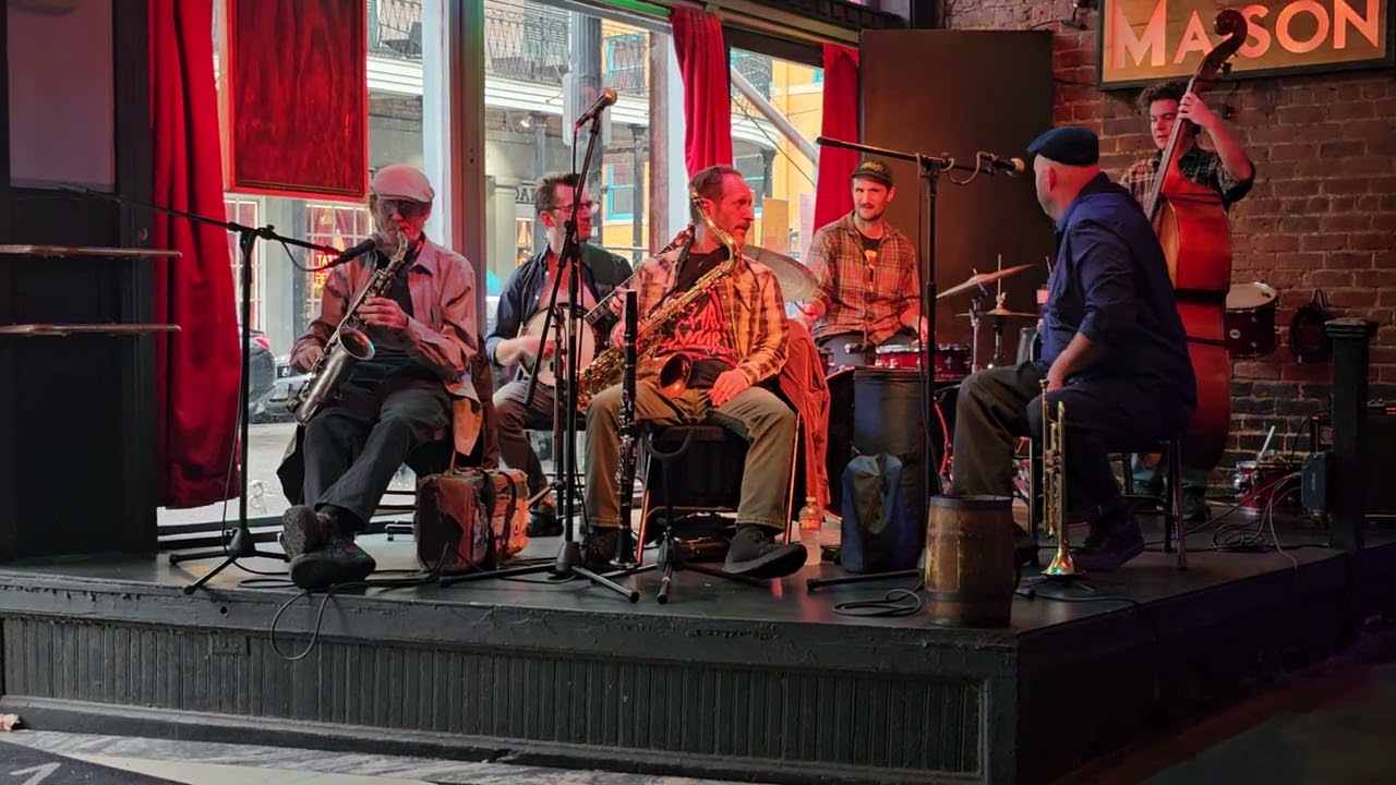 Promotional video thumbnail 2 for Paradise Jazz Band