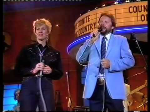 Moe Bandy & Jannie Frickie- It's A Cheating Situation