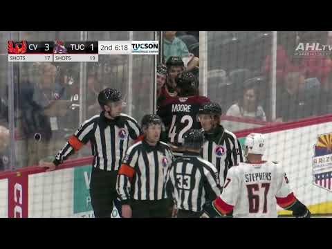 Ville Ottavainen vs Maveric Lamoureux November 8, 2025