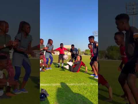 They are TOO good 🤩👏🏻 #football #shorts