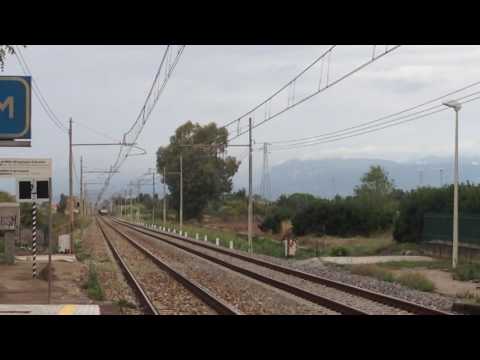 IL MERCI CARICO DI PROFILATI IN TRANSITO NELLA FERMATA DI PAESTUM!