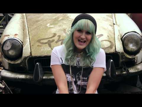 Sophie Debattista - So Damn Perfect (Official)