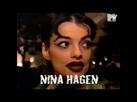 SS 1995 Paris Fashion Week Report Part 1 (MTV The Pulse)