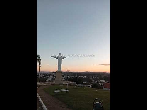 Andrelândia MG dia 03/07/2026 fim tarde no mirante do Cristo Redentor no interior de Minas Gerais